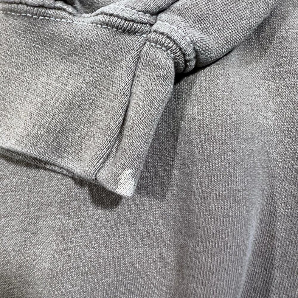 Vintage Style Gildan Heavyweight Blend Tan Crewneck Sweatshirt Size Large - Picture 3 of 9